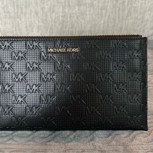 Michael Kors Jet Set Clutch Wristlet
